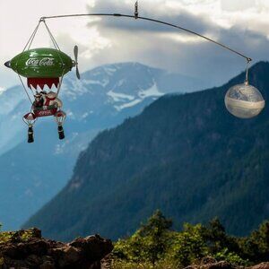 Coca-Cola‎ Mobile Polar Bear Magical Ride Around The World BLUE Blimp Zephyr 32"